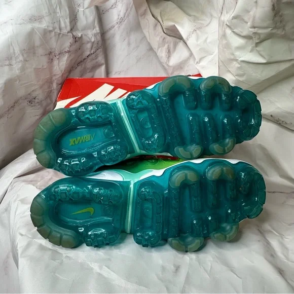 Nike Womens Vapor Max Lime Green and Teal Sneakers - Picture 8 of 9